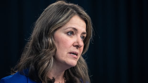 Alberta premier would put separation on 2026 referendum ballot â if signatures warrant it