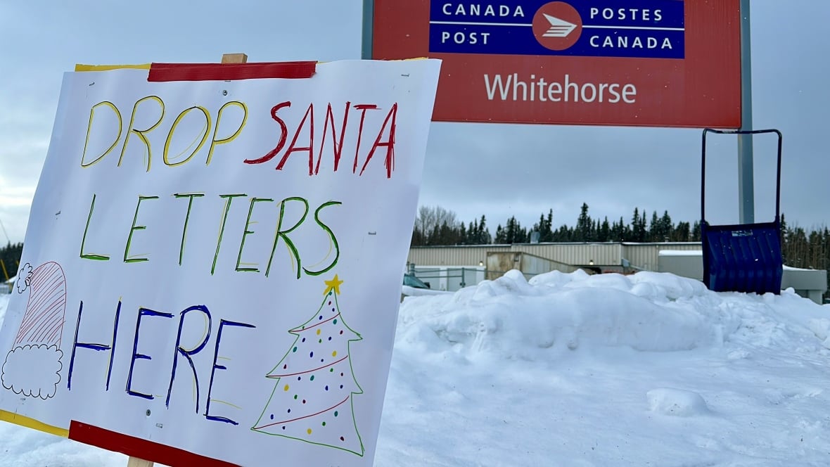 Canada Post workers could strike again soon. Here's why