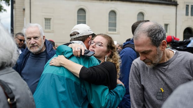 Latest updates: World leaders condemn shooting of 2 Israeli Embassy staffers in Washington, D.C.
