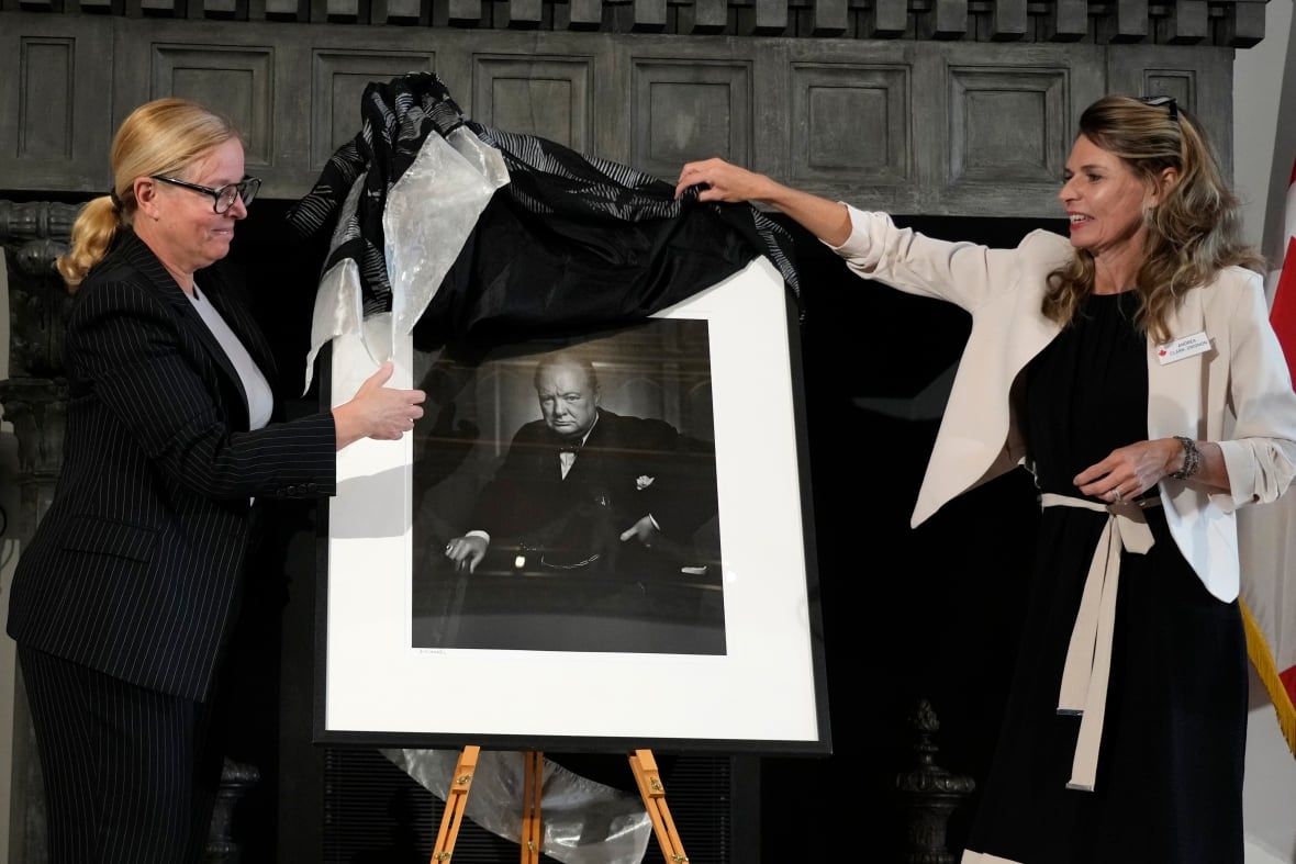 Man behind Churchill portrait heist going to jail