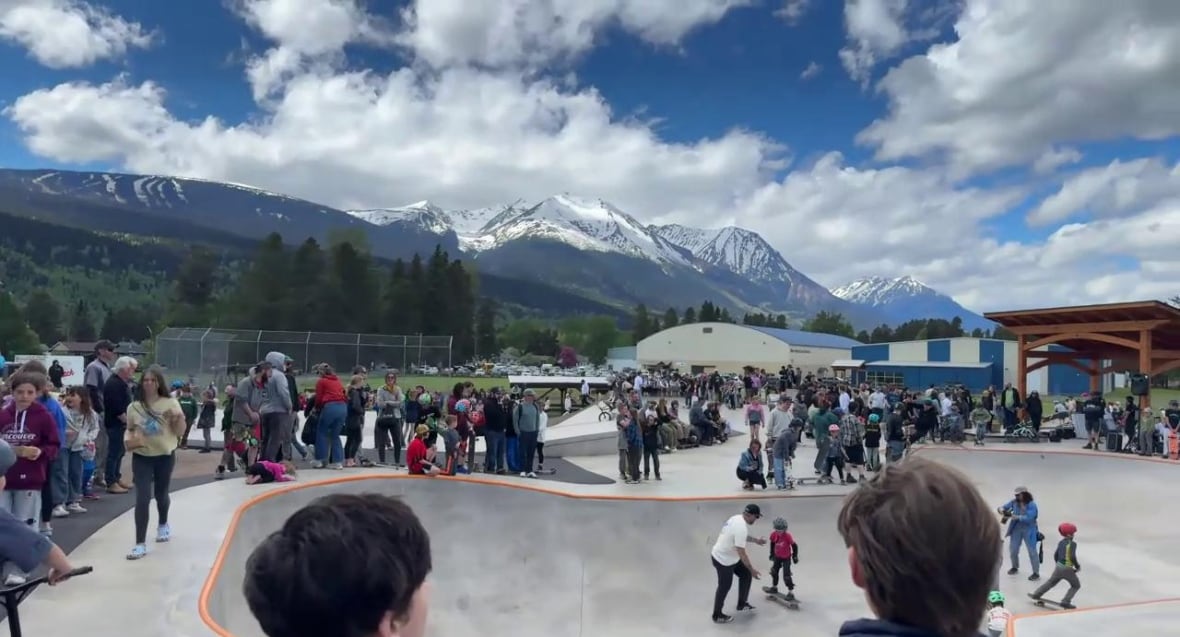 Skateboarding legend Tony Hawk makes surprise visit to B.C. mountain town to open skate park expansion