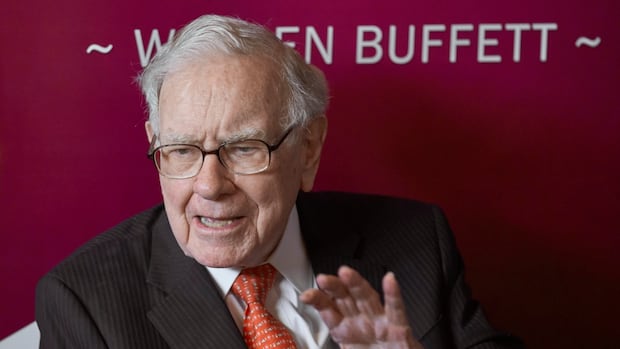 Warren Buffet announces intention to retire from Berkshire at the end of the year