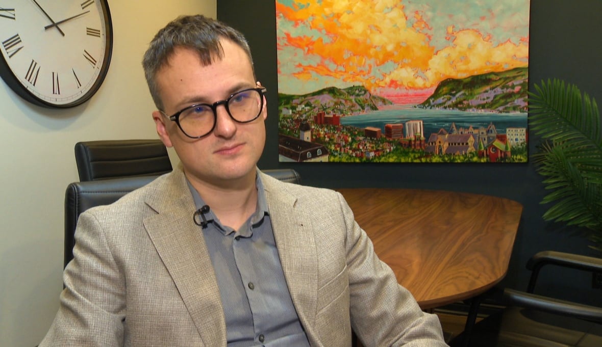 5 doctors at a St. John's hospital submit mass resignation, warn of 'impending crisis'