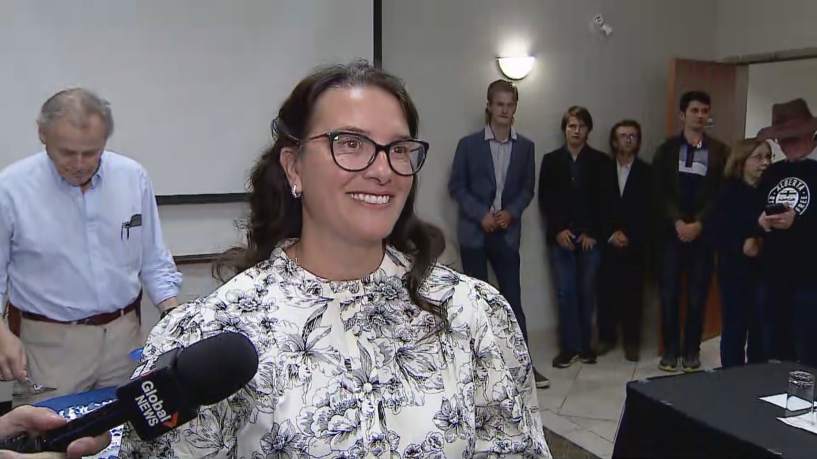 Alberta NDP Leader Naheed Nenshi heading for legislature after byelection win