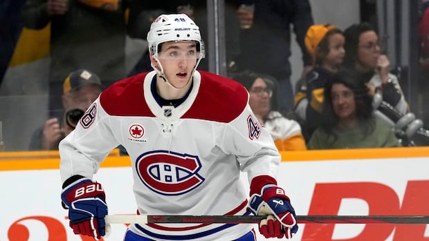 Defenceman Lane Hutson 1st Canadiens player named NHL's top rookie since Ken Dryden in 1972
