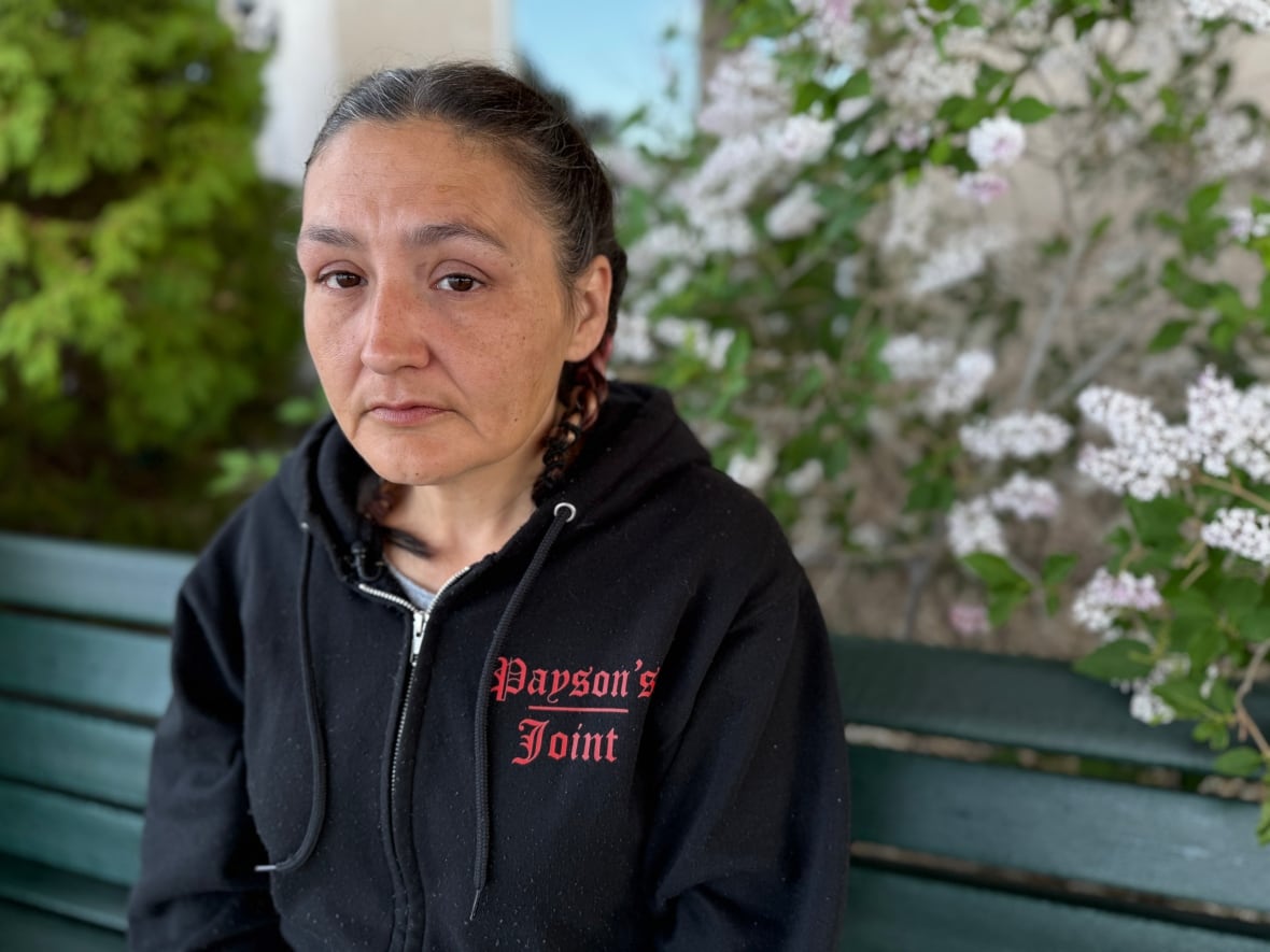 Flin Flon wildfire evacuees prepare to go home nearly a month after being forced out