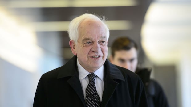 John McCallum, former federal cabinet minister, dead at 75