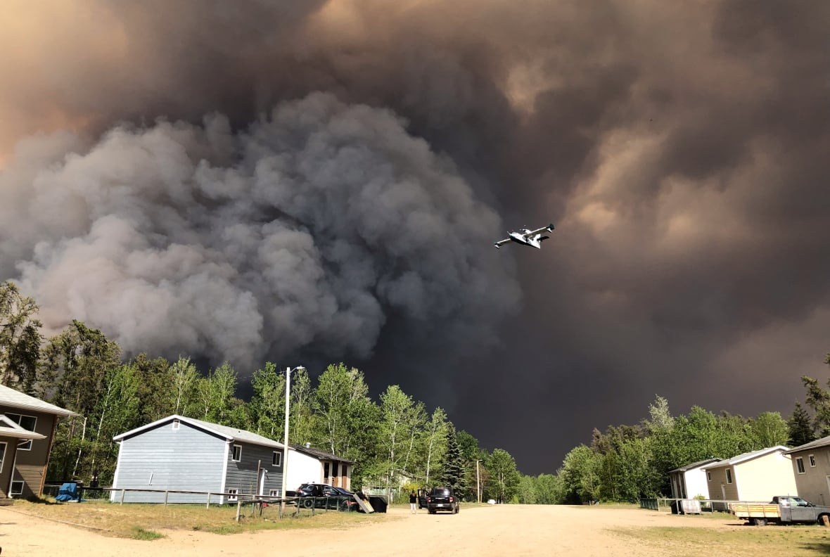 No relief in sight from wildfires as 20 Sask. communities under evacuation orders