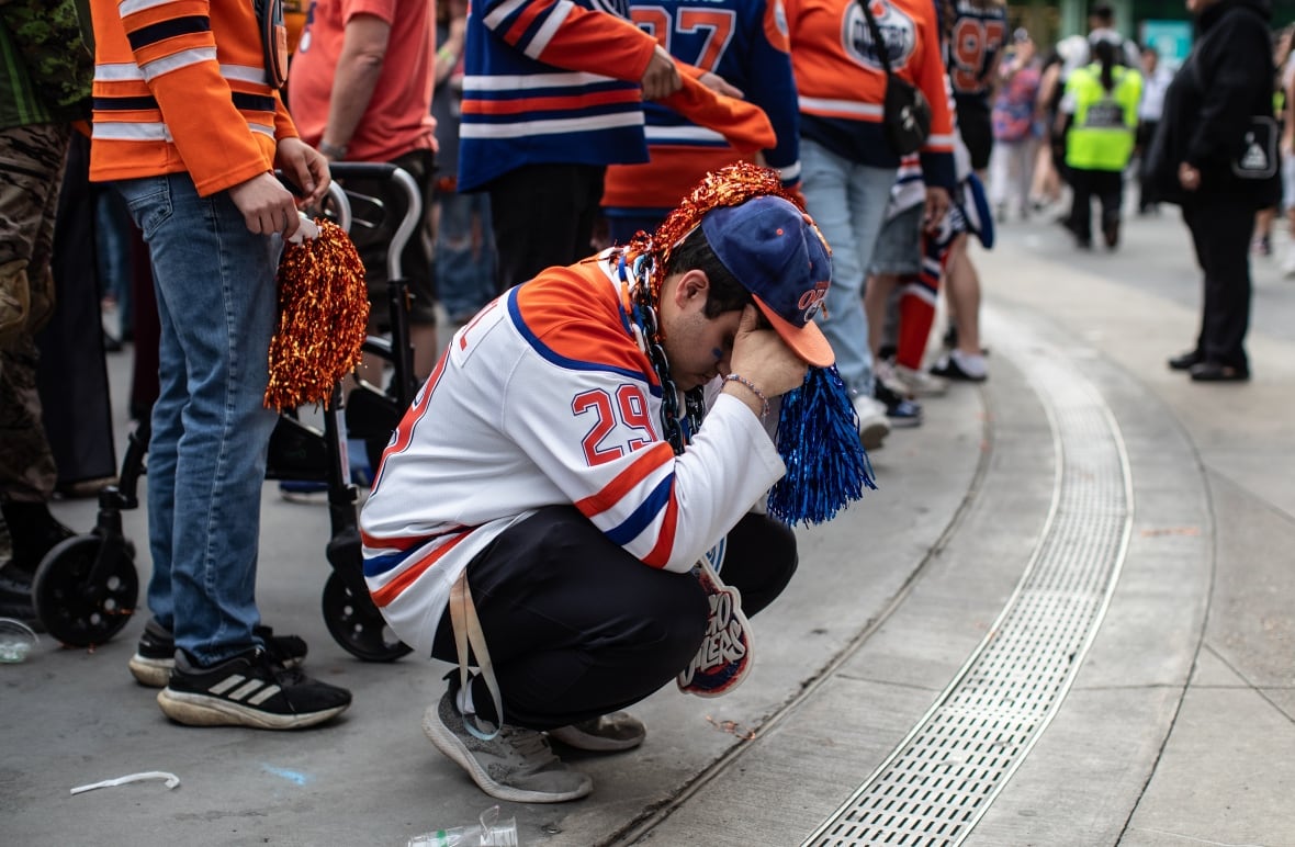 Panthers win back-to-back Stanley Cups after beating Oilers for 2nd straight year