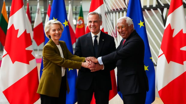 U.S. expecting NATO members to show them the money at leaders' summit