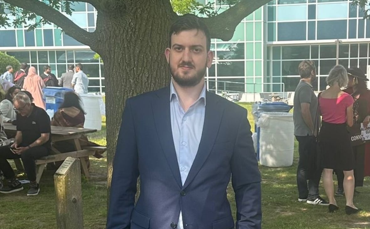 U.S. science funding uncertainty reshapes grad school choices for Canadians