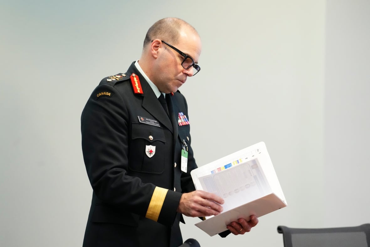 Army investigating members allegedly involved in 'abhorrent' Facebook group, Canada's top soldier says