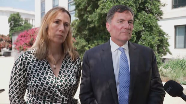 Canada's trade team downplays chances of deal with Trump by Aug. 1