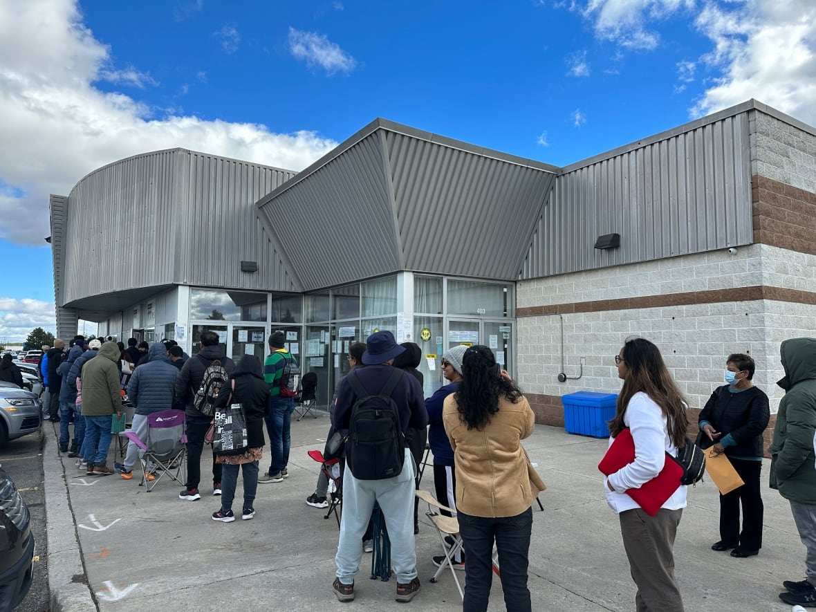 Complaints pile up against only agency providing Indian consular services in Canada