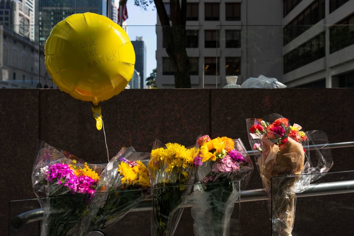 Gunman who killed 4 at NYC building was targeting NFL offices but took wrong elevator, mayor says