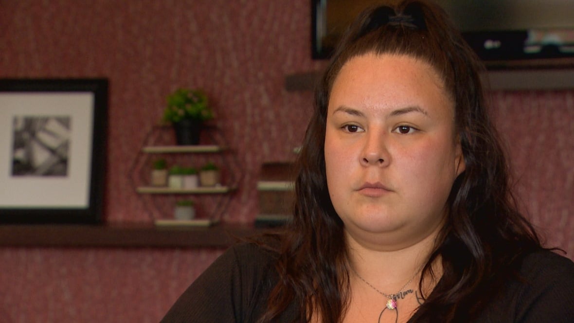 'Nowhere for us to go': Wildfire evacuees from northern Saskatchewan seek refuge in Alberta
