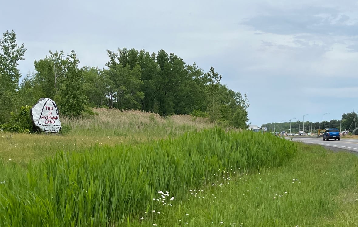 The Kanien'kehÃ¡:ka say a vast swath of Montreal's South Shore is theirs. They want their claim settled