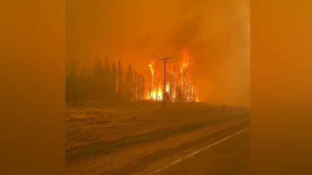 Wildfire enters northern Sask. community of Beauval
