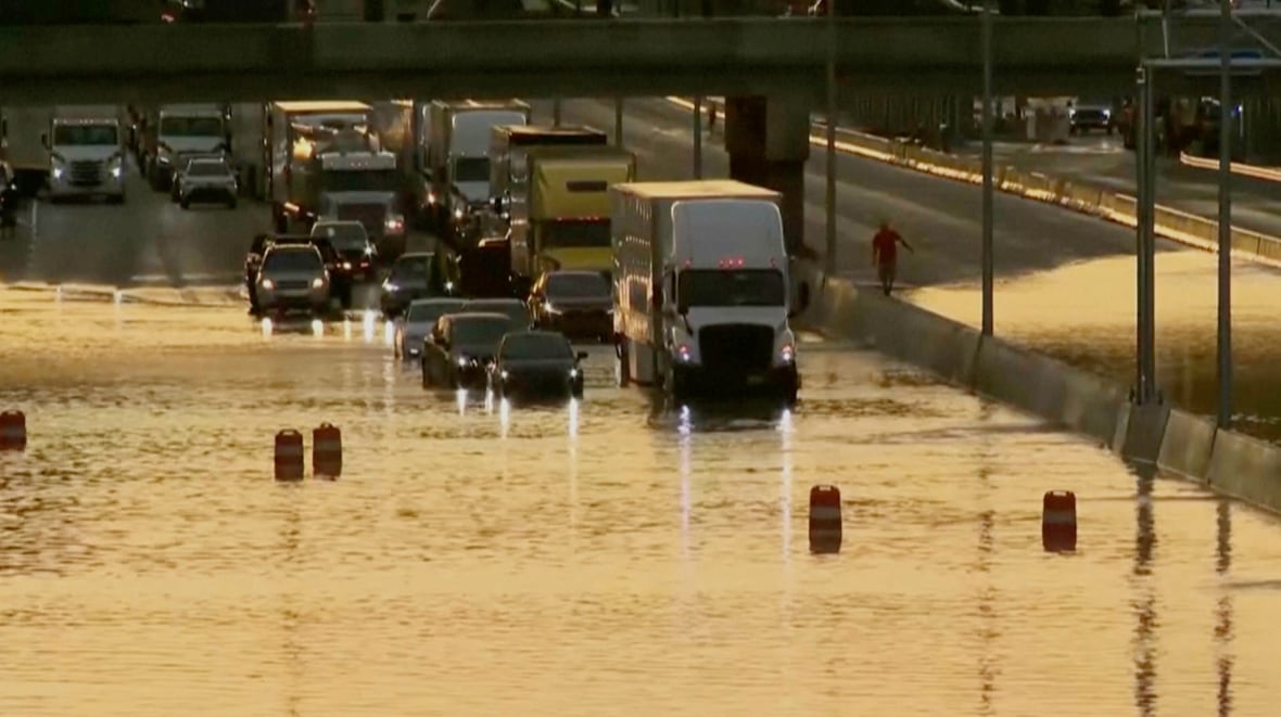 3 Tennessee family members killed by falling tree as area deluged with flash flooding