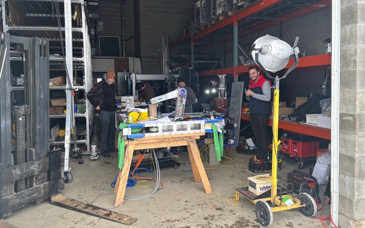 B.C. mushroom picking robots get $40M boost to fill growing agricultural labour shortage