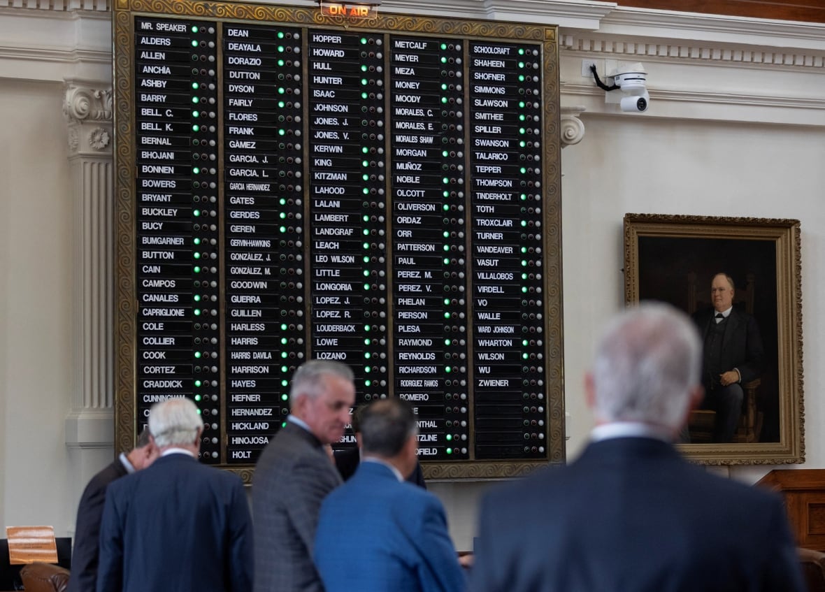 Trump-backed redistricting map stalls in Texas House after Democrats leave state in protest