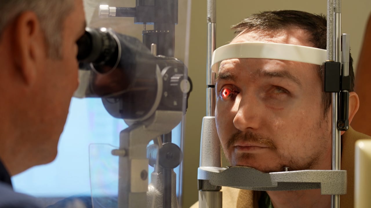 WATCH | Rare tooth-in-eye surgery restores B.C. manâs vision