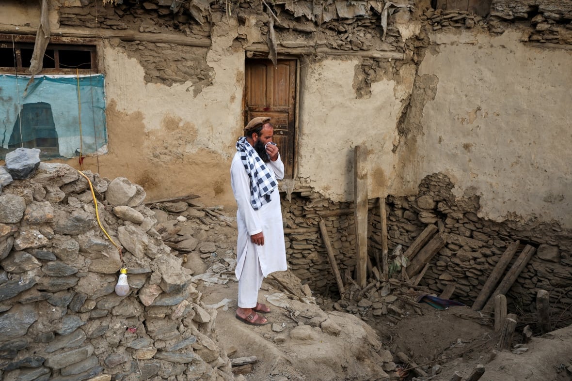 Afghanistan earthquake kills at least 800, injures over 2,500