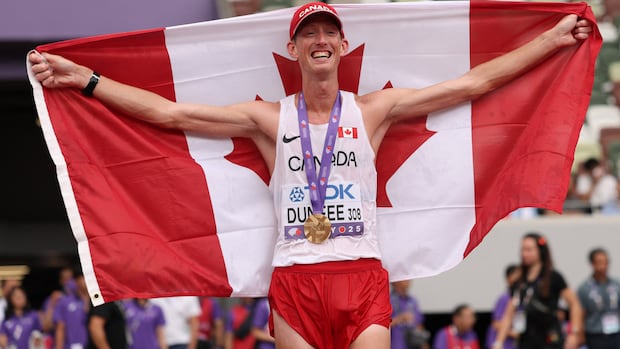 Canadian race walker Evan Dunfee wins gold at World Athletics Championships