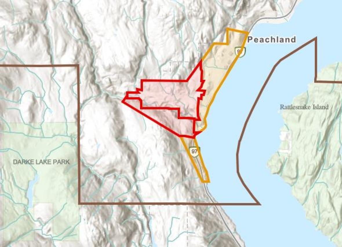Growing wildfire near Peachland, B.C., prompts evacuation order
