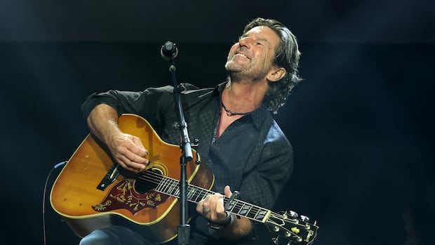 Jesus, Take The Wheel songwriter Brett James dies in plane crash