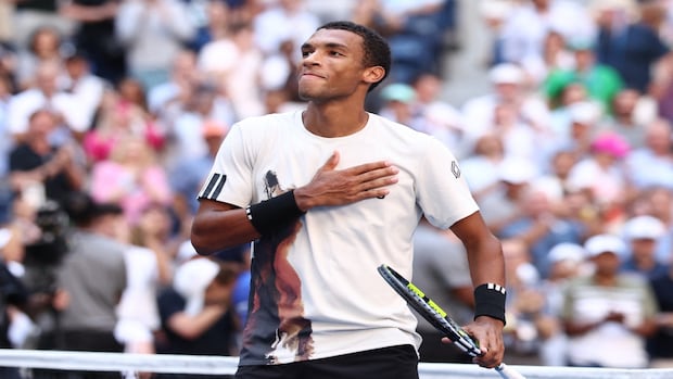 Montreal's Auger-Aliassime reaches U.S. Open semifinals after wild 4th-set comeback