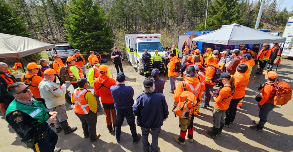 RCMP says cadaver dogs will be deployed to search for missing N.S. children