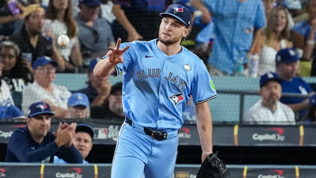 Blue Jays ambush Dodgers to move within 1 win of World Series title