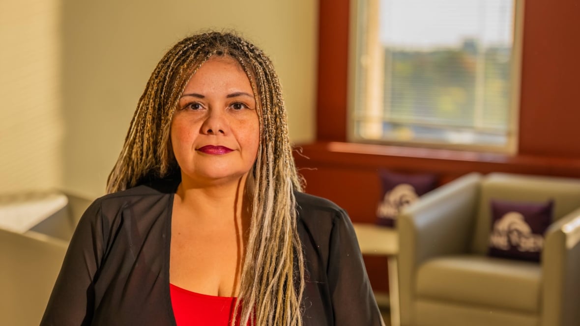 Passport service cuts target minorities and people with disabilities, union says