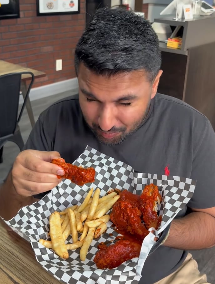 Restaurants are bringing the heat as spicy dishes attract trend-chasing customers