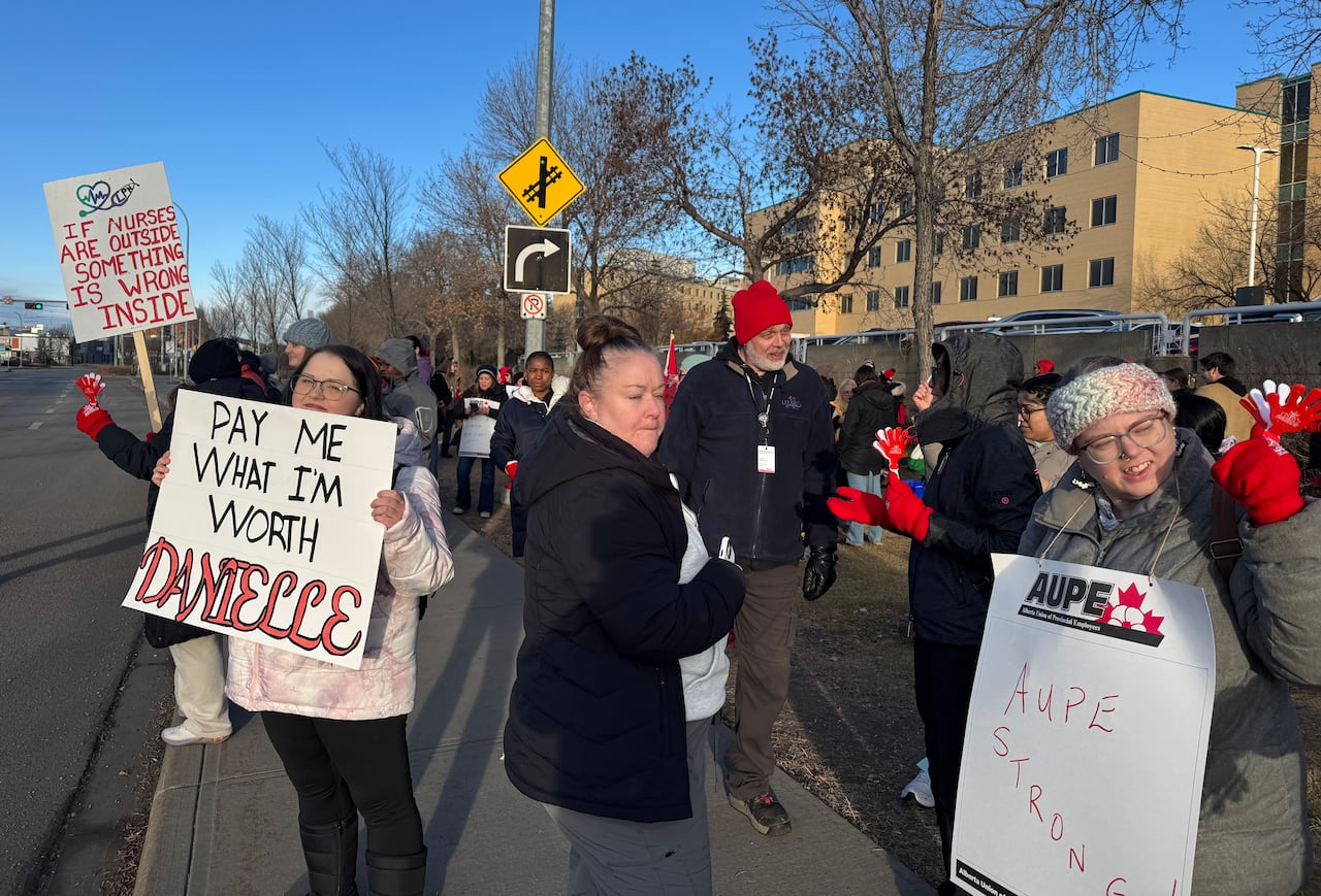 Strike averted for Alberta nursing-care workers after last-minute deal