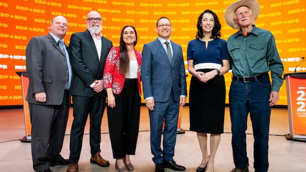 The NDPâs leadership candidates aren't fluent in French. Will that hurt the party's future?