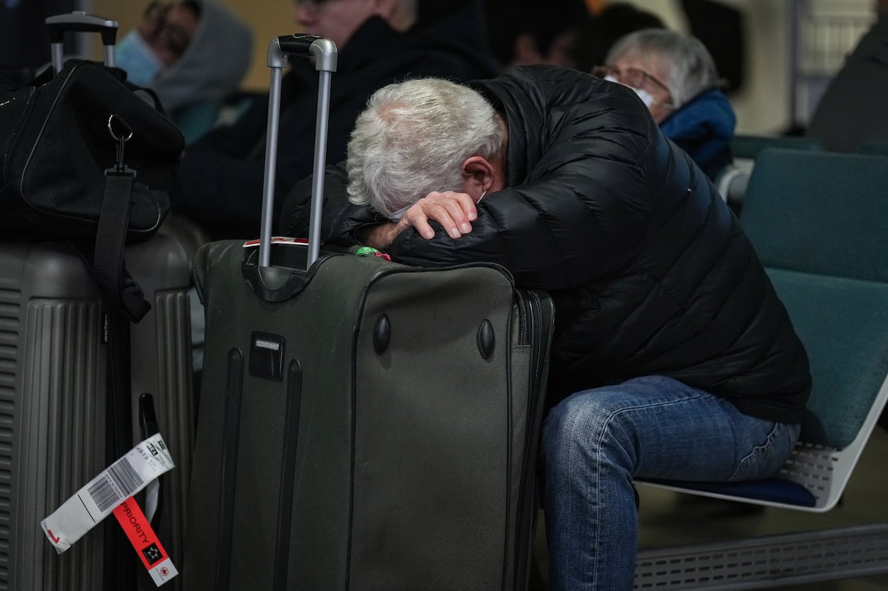 Air passengers are more likely to become unruly during the holidays. The data proves it