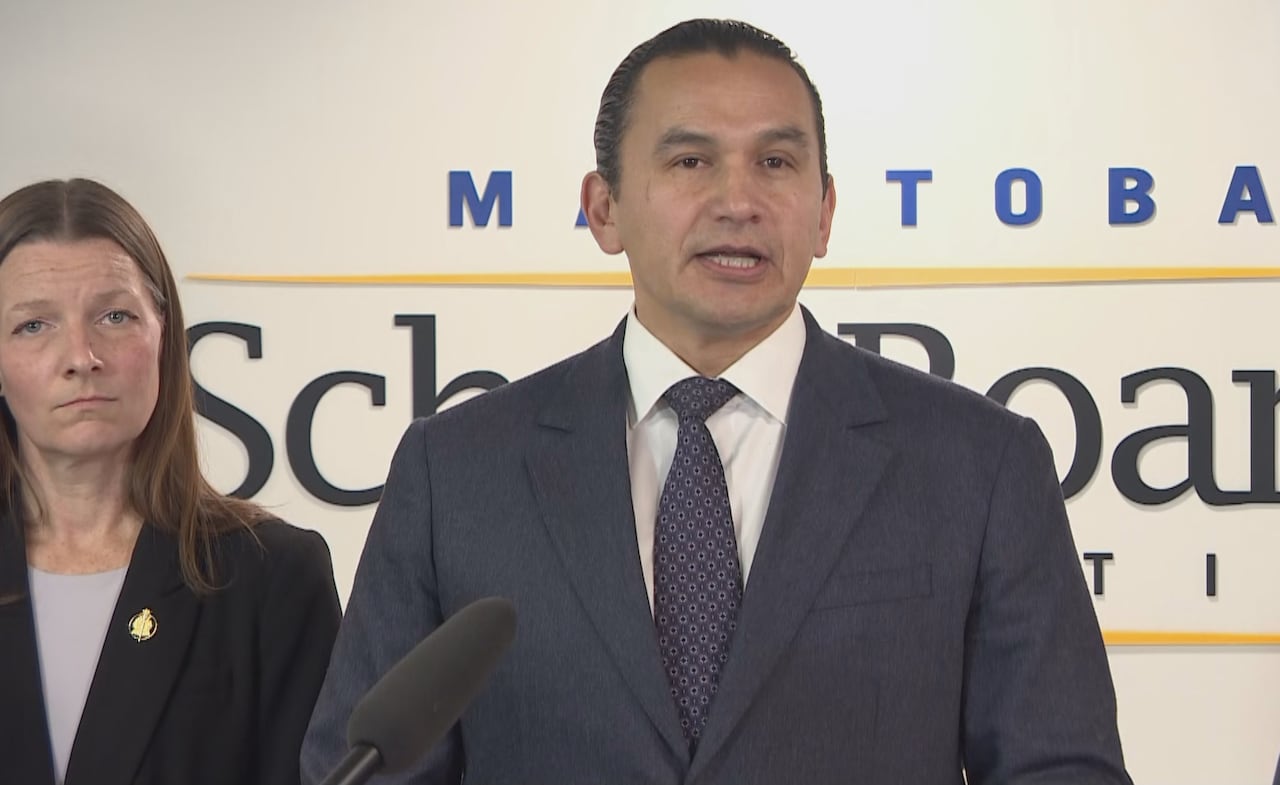 All Manitoba schools ordered to review safety measures after student grabbed by sex offender