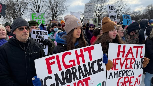 How another day of anti-ICE protests played out in Minneapolis â and across the U.S.