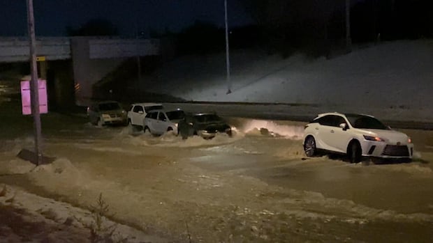 No timeline for Calgary water main fix, boil-water advisory in place for some areas