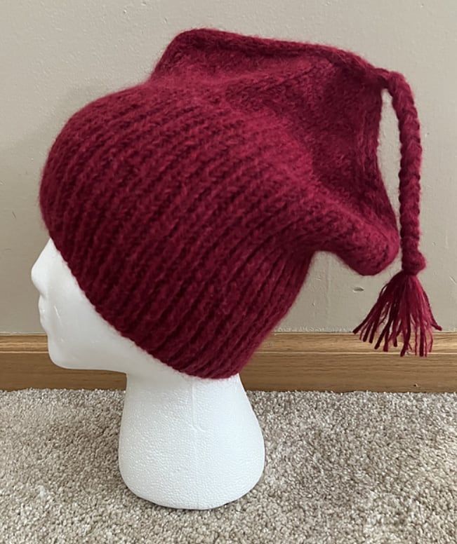 Red hats sweeping the U.S. as resistance knitters embrace 'melt the ICE' pattern