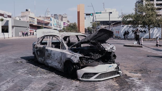 Violence erupts in Mexico after cartel boss's death. Canadians told to shelter in place in Puerto Vallarta