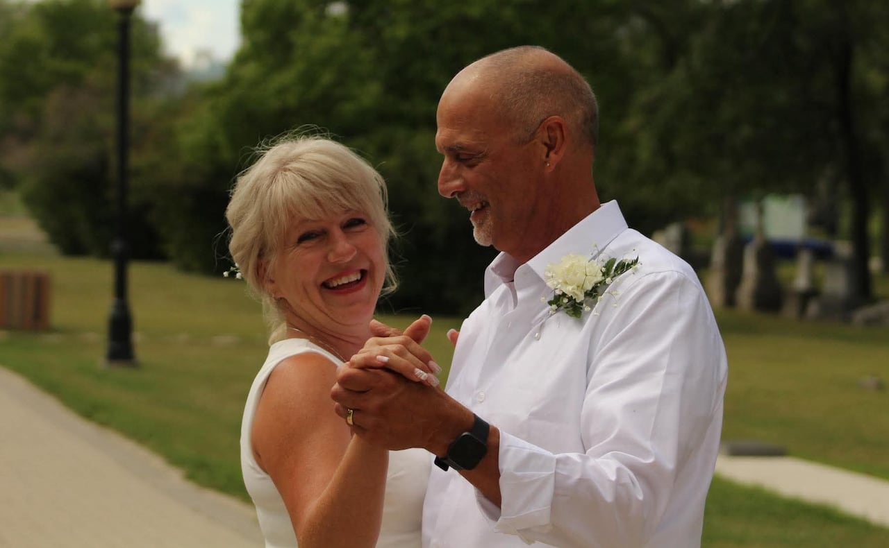 Winnipeg woman killed in Dominican Republic bus crash was 'generous beyond belief,' son says