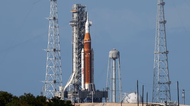 Artemis II crew won't head straight to the moon. Here's what comes next