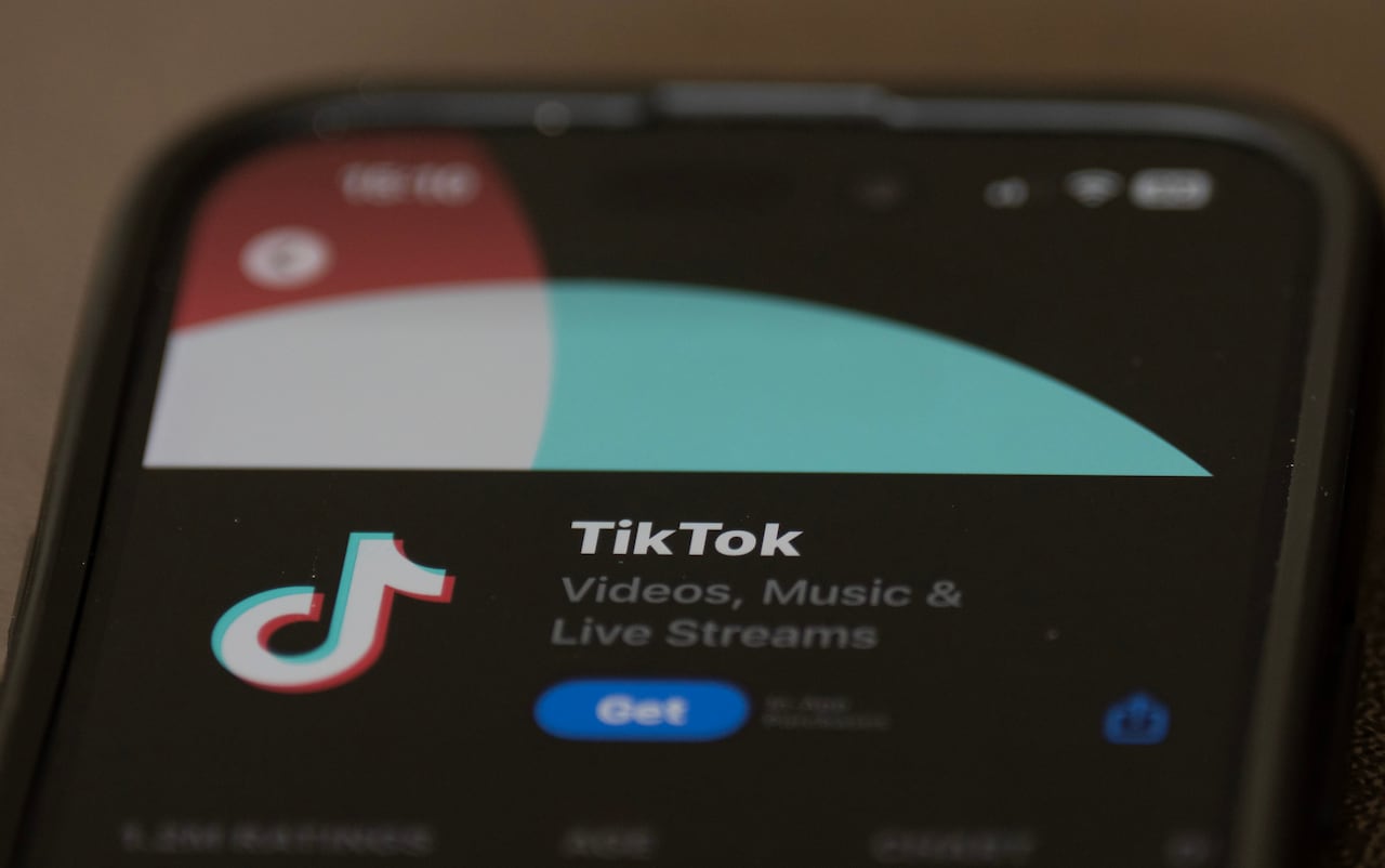 Lawsuit accuses Winnipeg woman of taking $6M from non-profit to fund vacations, buy TikTok coins