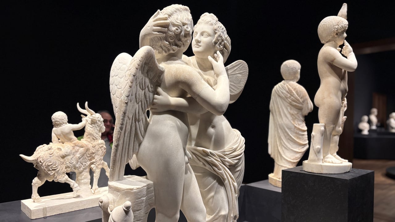 Private collection of centuries-old Roman sculptures on display in Montreal