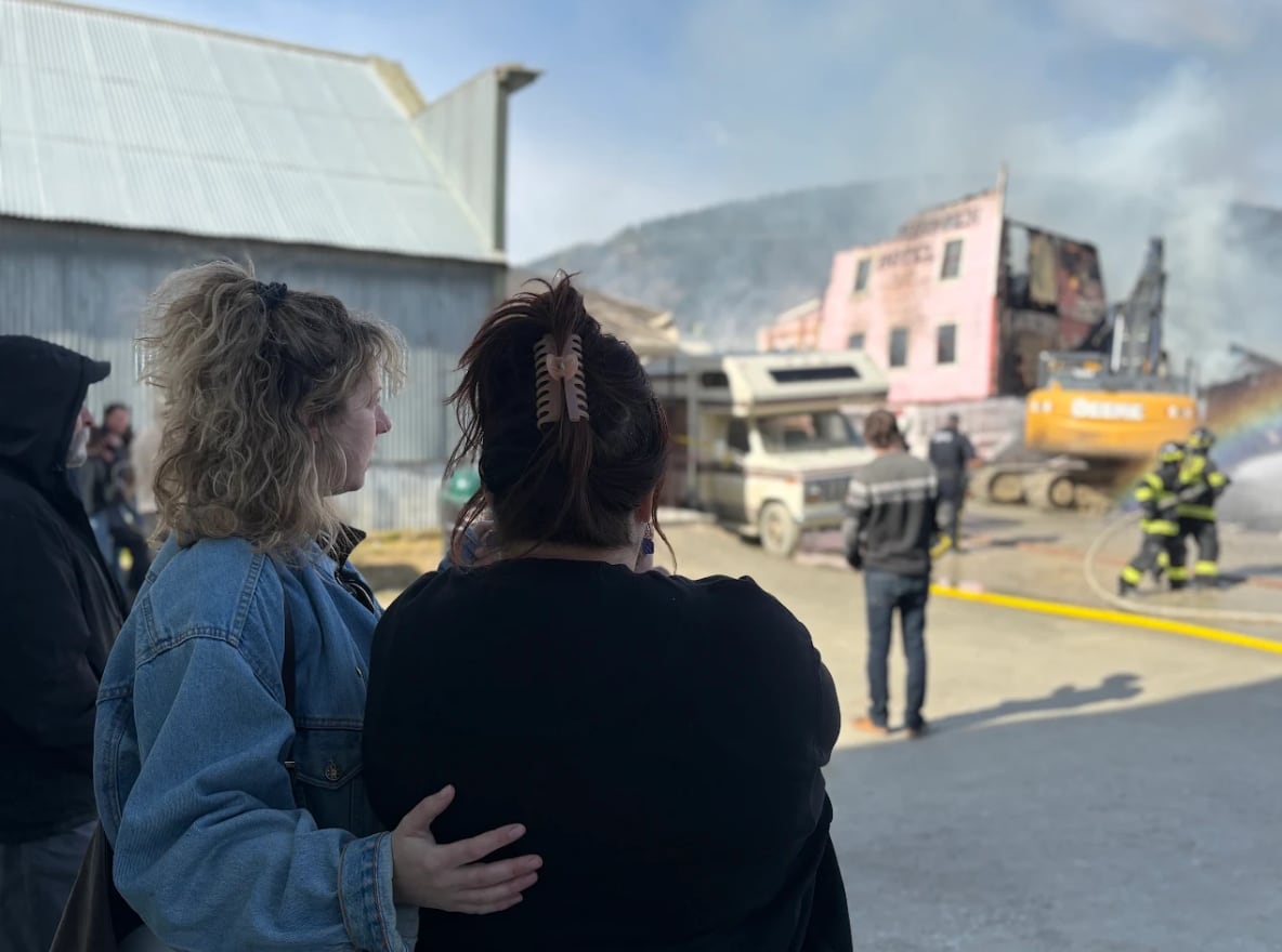 125-year-old hotel in Dawson City, Yukon, razed by fire