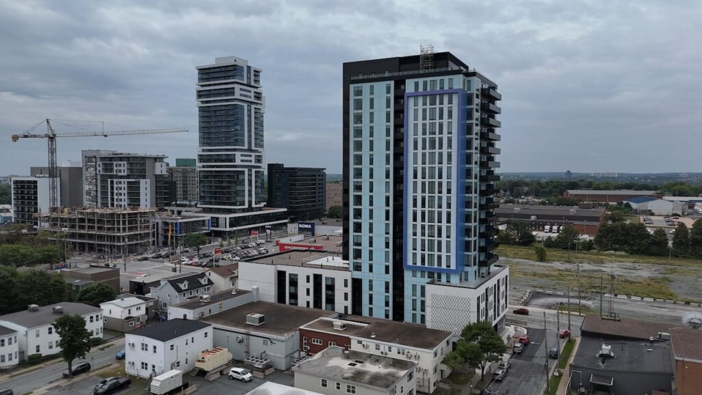Canada's mid-size cities are growing like big ones â and running into the same fights