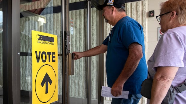 Political organizer from separatist group not co-operating with voter list investigation: Elections Alberta